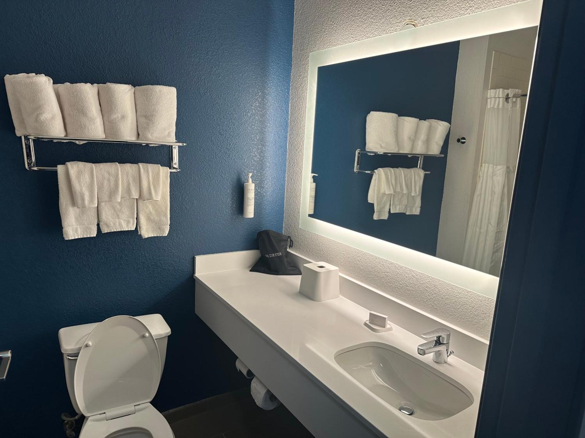 Spark By Hilton 3*